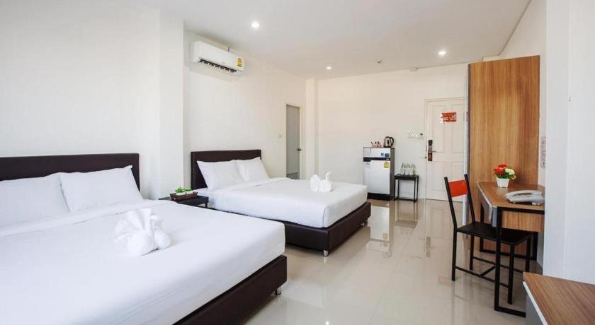 B2 Korat Boutique And Budget Hotel Накхонратчасіма Екстер'єр фото