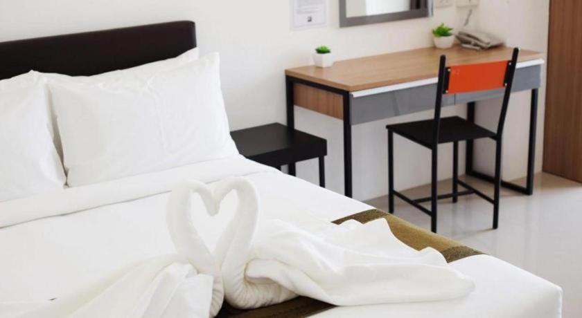B2 Korat Boutique And Budget Hotel Накхонратчасіма Екстер'єр фото