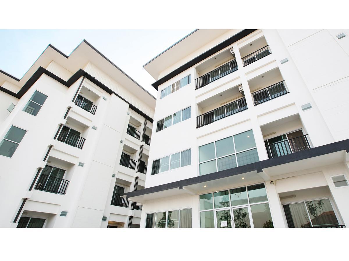 B2 Korat Boutique And Budget Hotel Накхонратчасіма Екстер'єр фото
