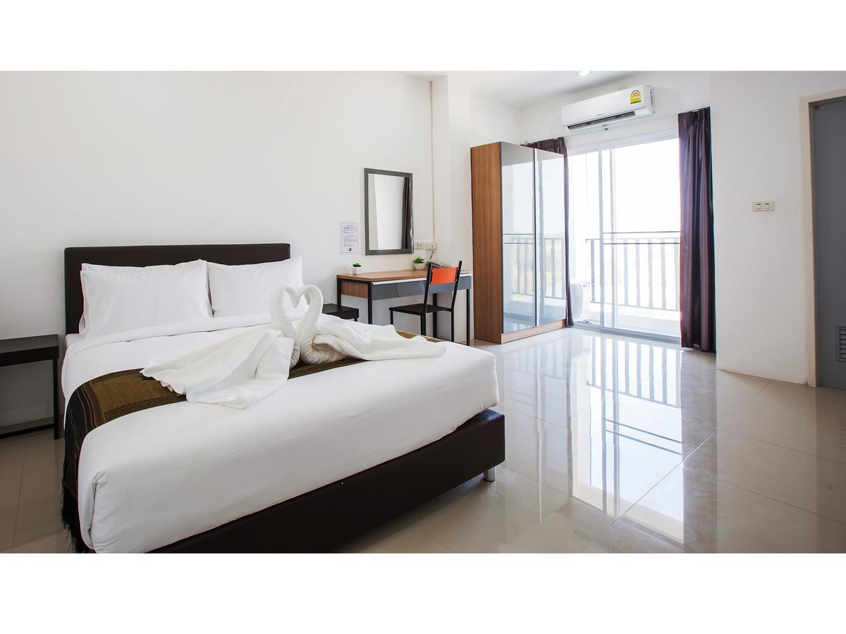 B2 Korat Boutique And Budget Hotel Накхонратчасіма Екстер'єр фото